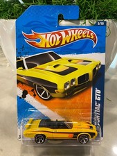 2011 Hot Wheels #105 Muscle Mania 5/10 '70 PONTIAC GTO Yellow w/Chrome MC5 Spoke