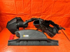 13-16 HYUNDAI GENESIS COUPE 3.8L FACTORY INTAKE W ARM AIR BOX RESONATOR OEM 302