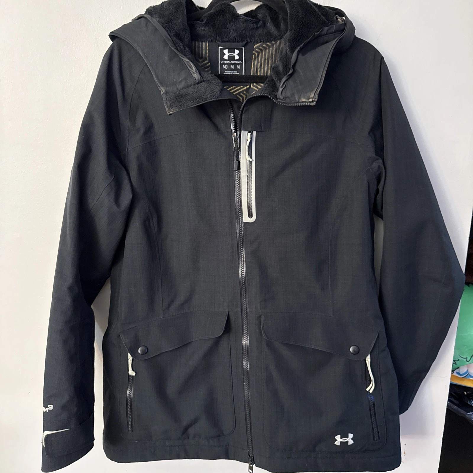 Under Armour Jacket Infrared Cold Gear Storm 3 Women’s Size Medium Hood Full Zip