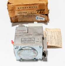 Honeywell V810A1004 Gas Valve