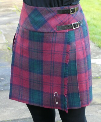 lindsay tartan kilt