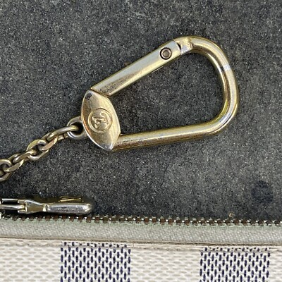 小物 Louis Vuitton Mint Silver Wallet Chain 小物 Louis Vuitton Mint Silver Wallet Chain Louis Vuitton Mint