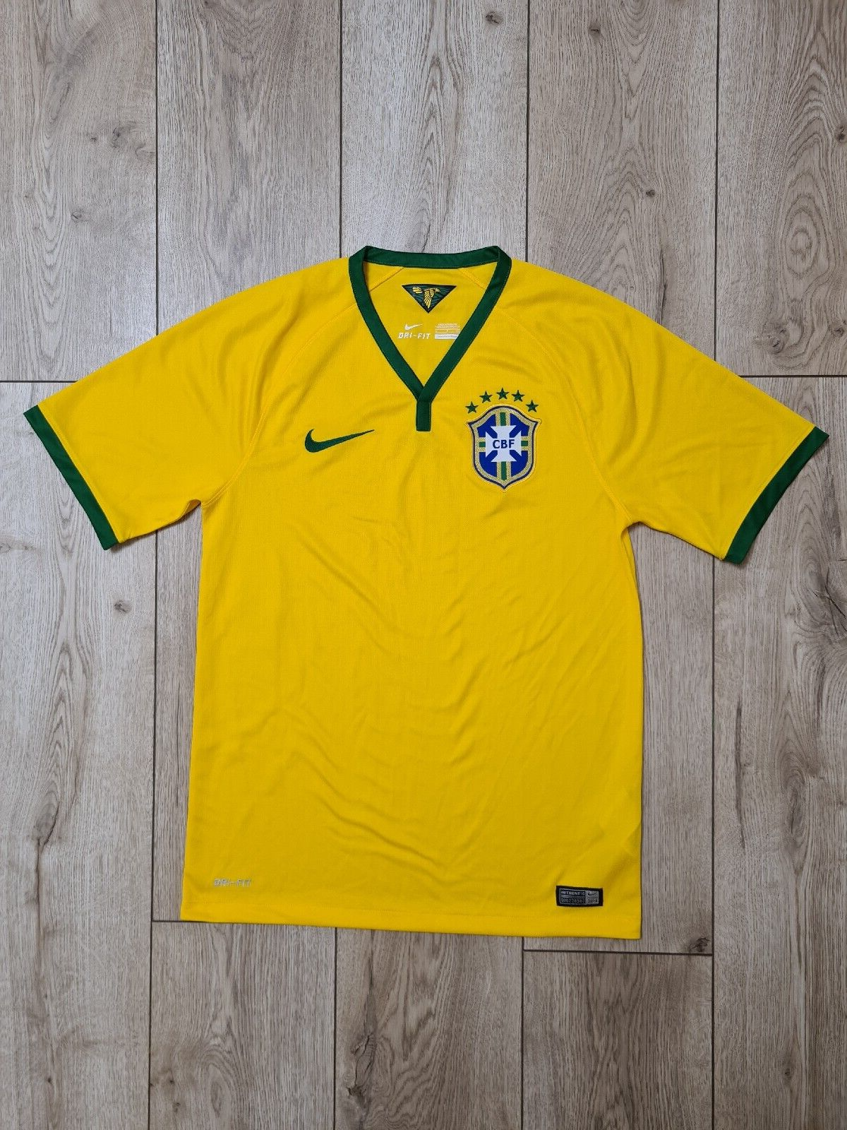 BRAZIL 2014 2016 NATIONAL TEAM HOME FOOTBALL SHIRT SOCCER JERSEY szS NIKE