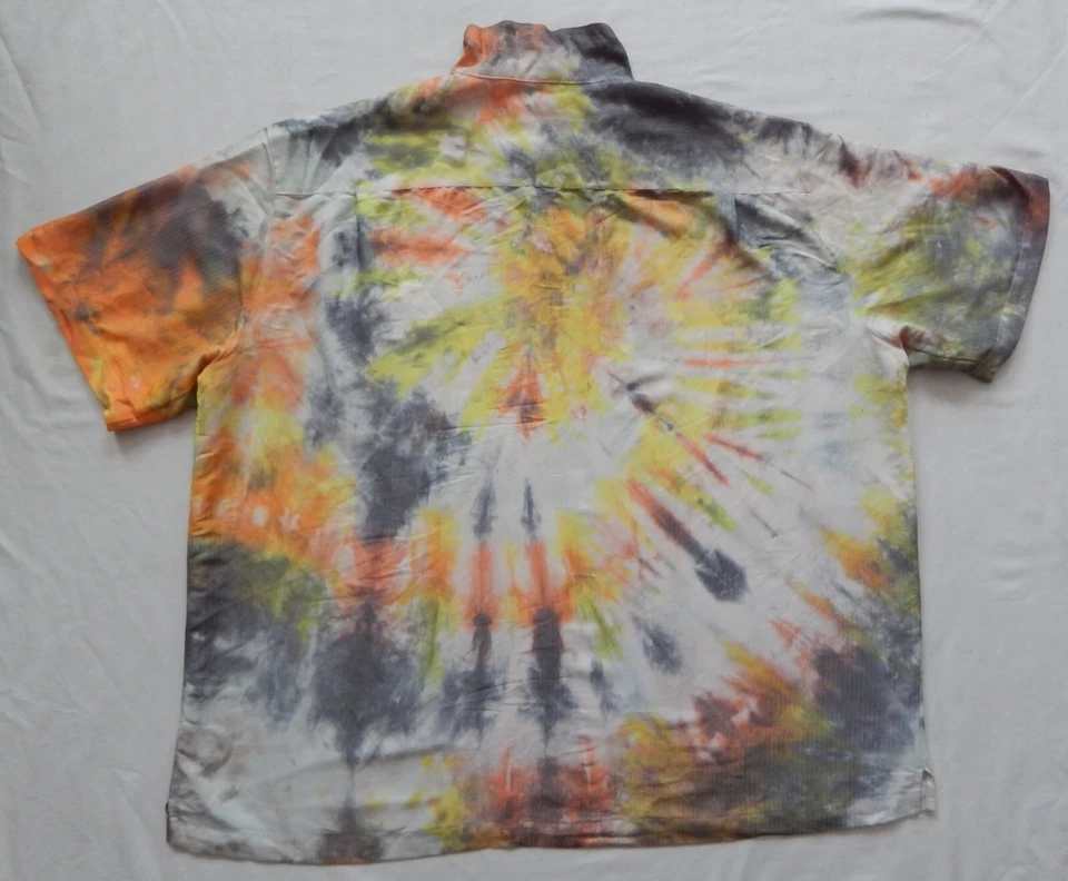 Camisa Tie Dye Naranja Negra Manga Corta Abotonada - 2XL Grande Para Hombre Hecha a Mano 2XB Foto 2 de 4