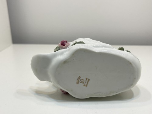 Sammler Porzellan Figur Schwan Gefäß ca. 11 cm. Zustand siehe Fotos    - Bild 2 von 3