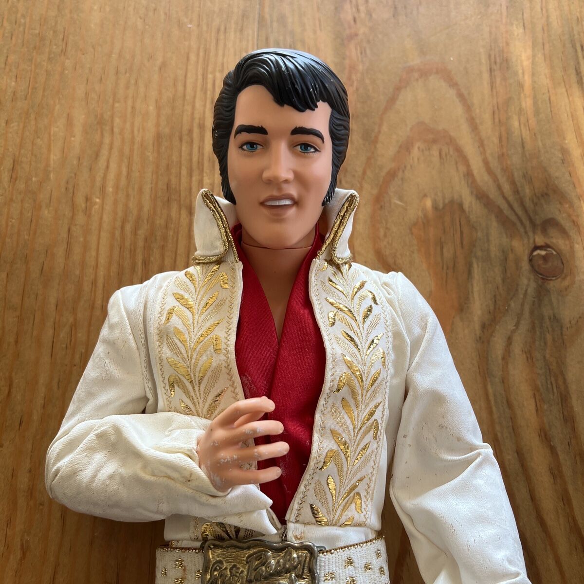 World Doll Elvis Presley Super Gold, With COA 1984 White World Doll Elvis Presley Super Gold, With COA 1984 White
