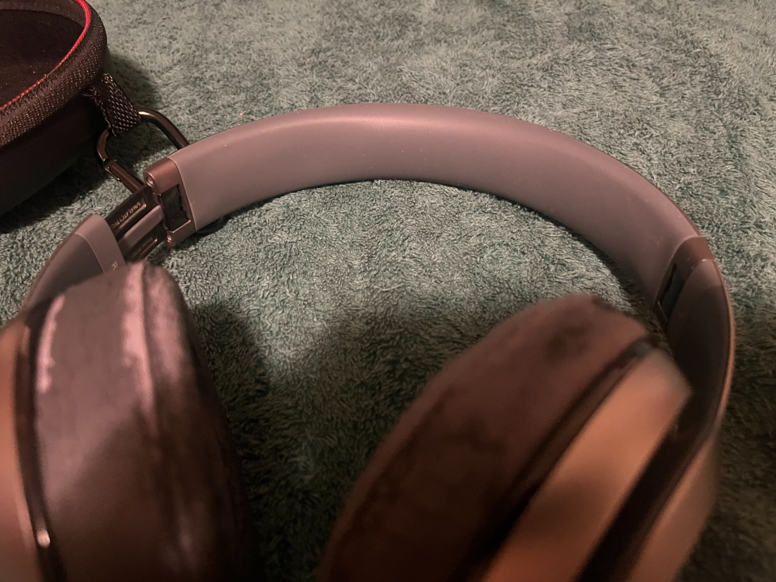 Beats by Dr. Dre Studio 2 Wireless Over Ear Bluetooth Headphones B0501 Working!