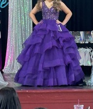 Ellie Wilde Size 6 Purple Gown