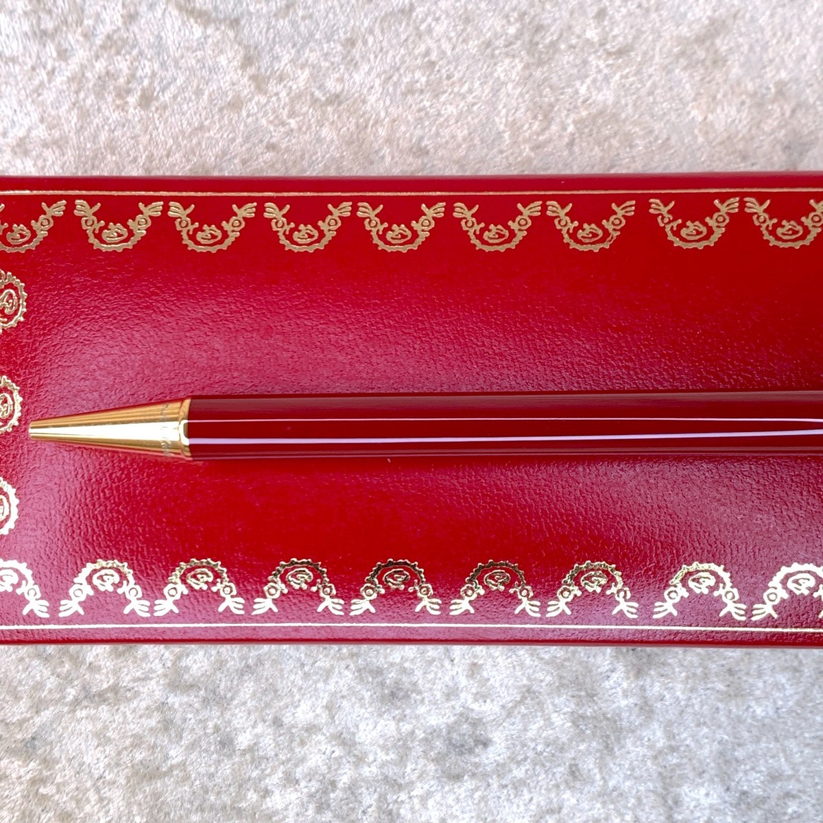 Vintage Cartier Ballpoint Pen Bordeaux Lacquer Gold Finish with