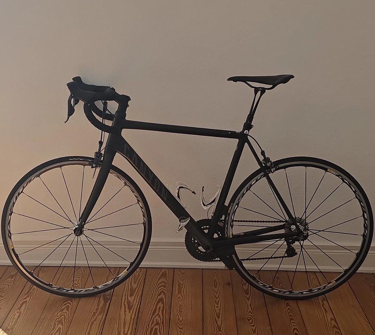 fahrrad wandhalterung topeak Swing-UP DX Bike Holder Fahrradhalterung für Erwachsene, Unisex, Mehrfarbig (Mehrfarbig), Einheitsgröße Sport & Freizeit Handschuhgröße:7,0 step-over Molger Aufbewahrung