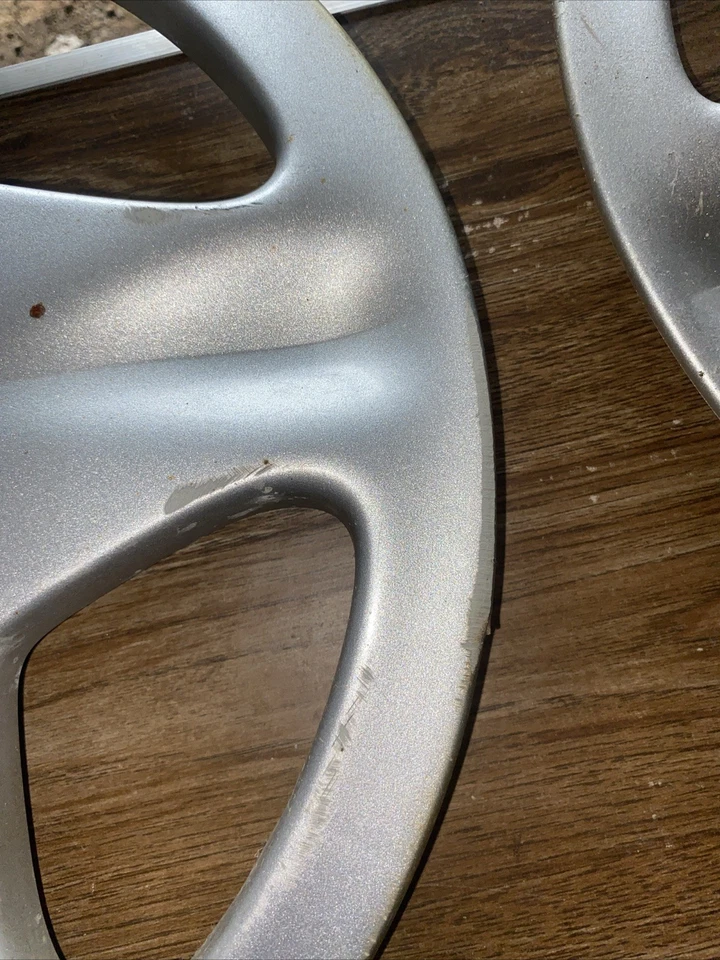 "Juego de 4 tapacubos/cubiertas de rueda Chevy Cavalier 2000-02 #3235 15""" Foto 2 de 4