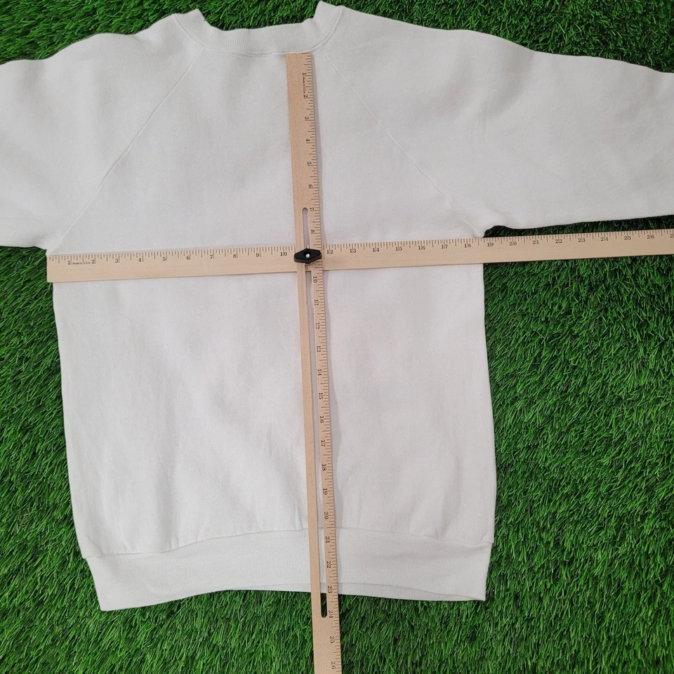 Vintage 1995 Christmas Cartoon Sweatshirt Womens S/M 19x23 White - Image 4 of 4