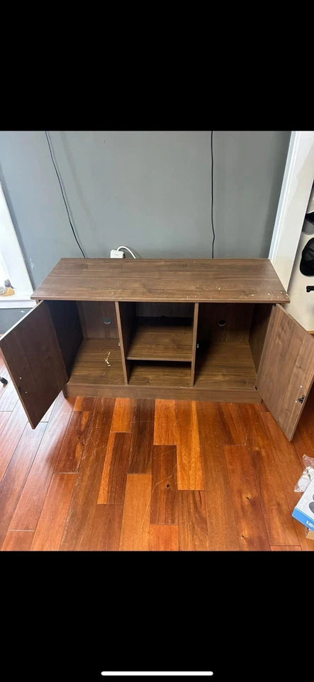 Acuario/recinto de 75 galones Foto 2 de 2