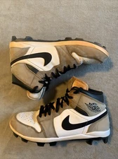 Nike Air Jordan 1 Retro MCS Smoke Baseball Cleats Mens 10 AV5354-012