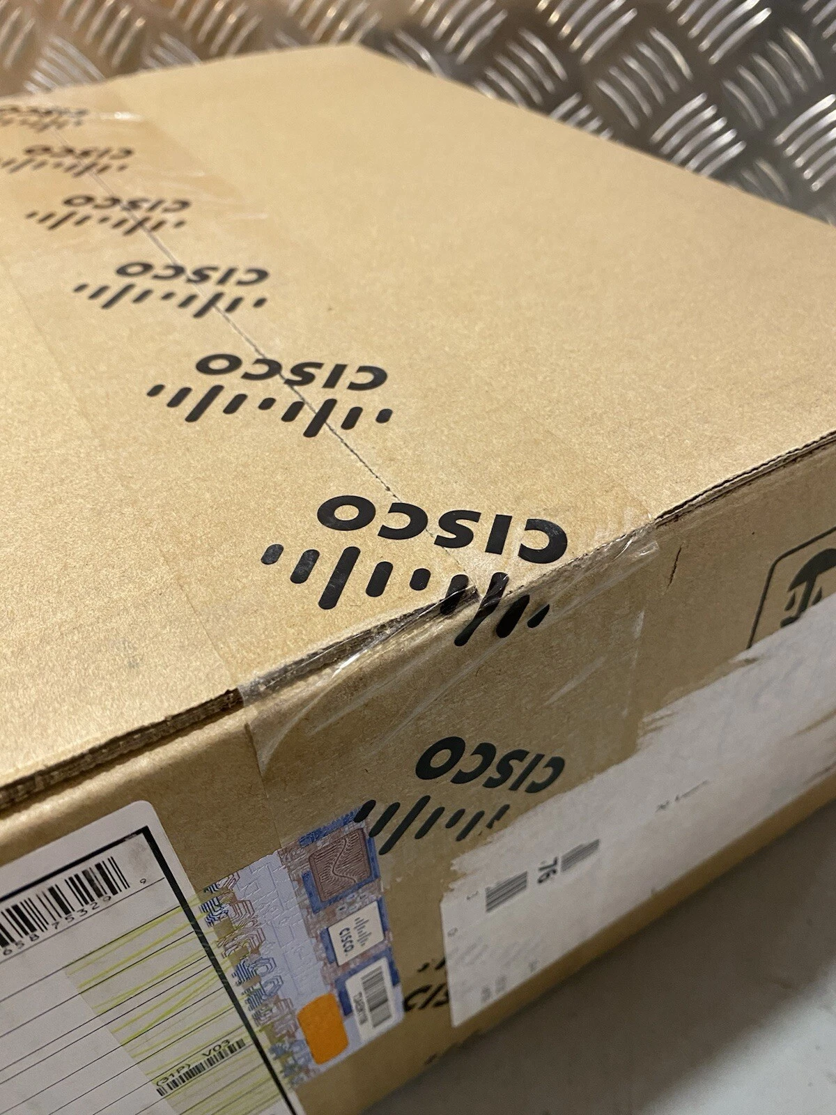 Cisco Catalyst 3560-CX 8 Port Catalyst Switch WS-C3560CX-8PC-S Brand New Sealed 7