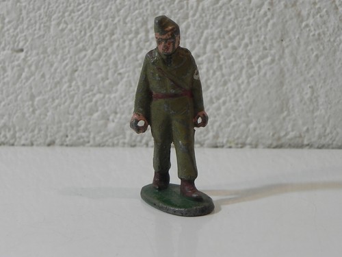 Figurine Quiralu Brancardier Infirmier - Vintage - Occasion - Collection Médicale