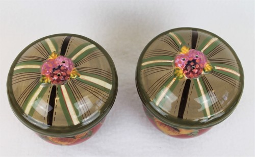 Tracy Porter Octavia Hill Collection Salt Pepper Shakers Fruit Flower Red Green - Picture 2 of 5