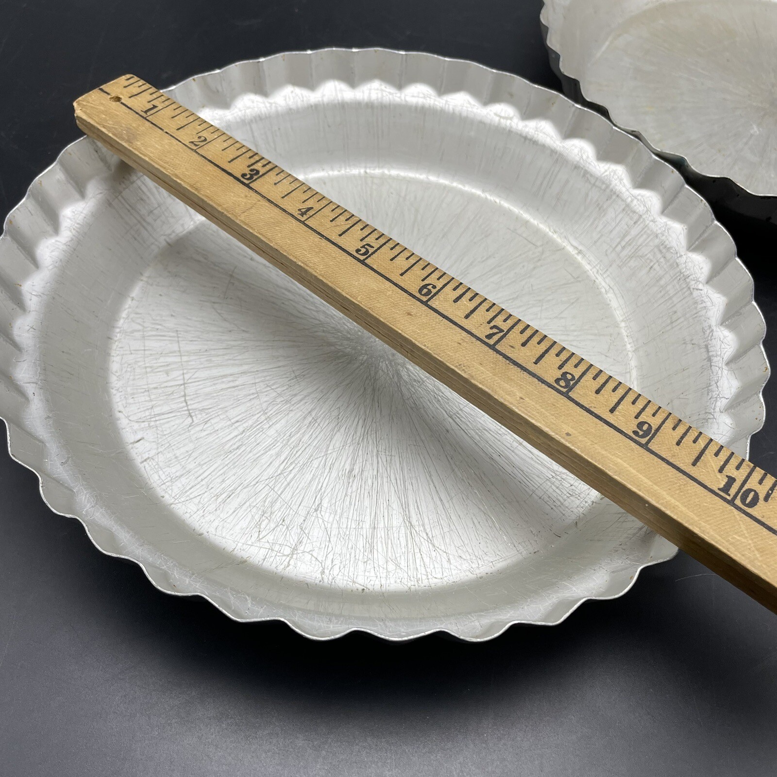 Wearever Aluminum Fluted Pie Pan 10 X 1 3/4" Scalloped No. 2865 USA