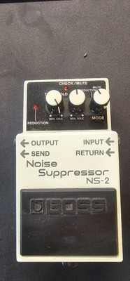BOSS Noise Suppressor NS-2 Noisegate Effektpedal für Gitarre und Bass
