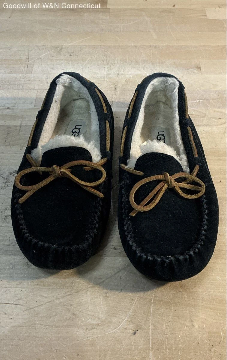 Ugg mocassin black size 42/9 UGG Black Moccasin for Women for sale | eBay main image 4