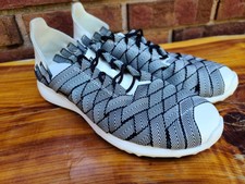 nike juvenate black