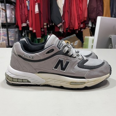 New Balance 2000 SPECIAL EDITION Silver 