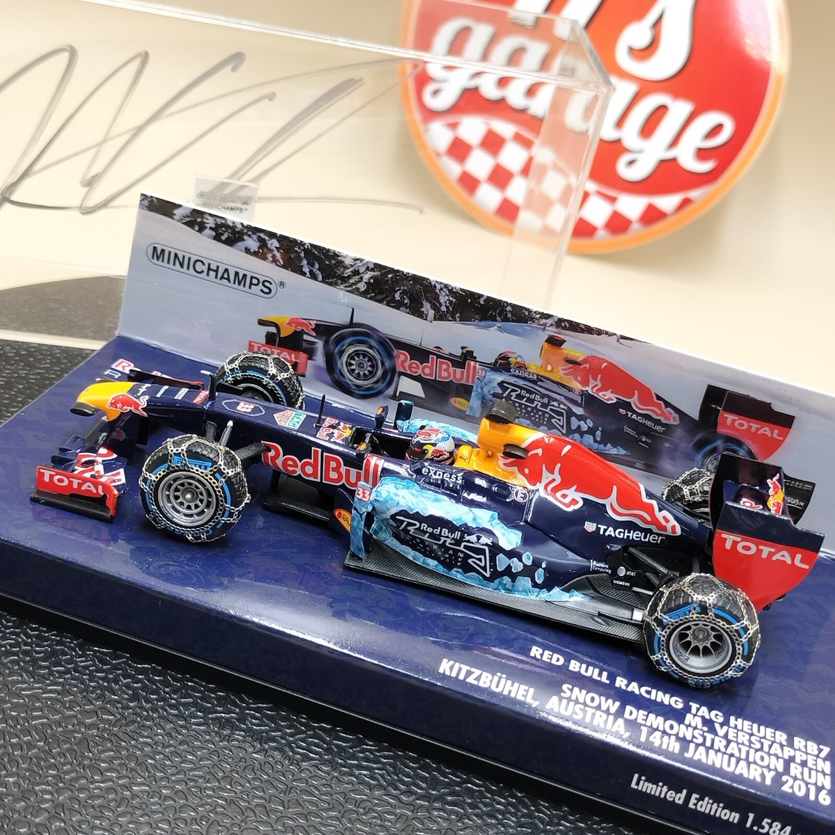 ミニチャンプス1/43レッドブルRB7 M.フェルスタッペン スノーラン ミニチャンプス1/43レッドブルRB7 M.フェルスタッペン