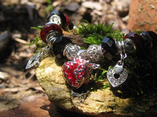 Vampire treasures spell cast charm bead bracelet Moonstar7spirits exclusive - Picture 2 of 4