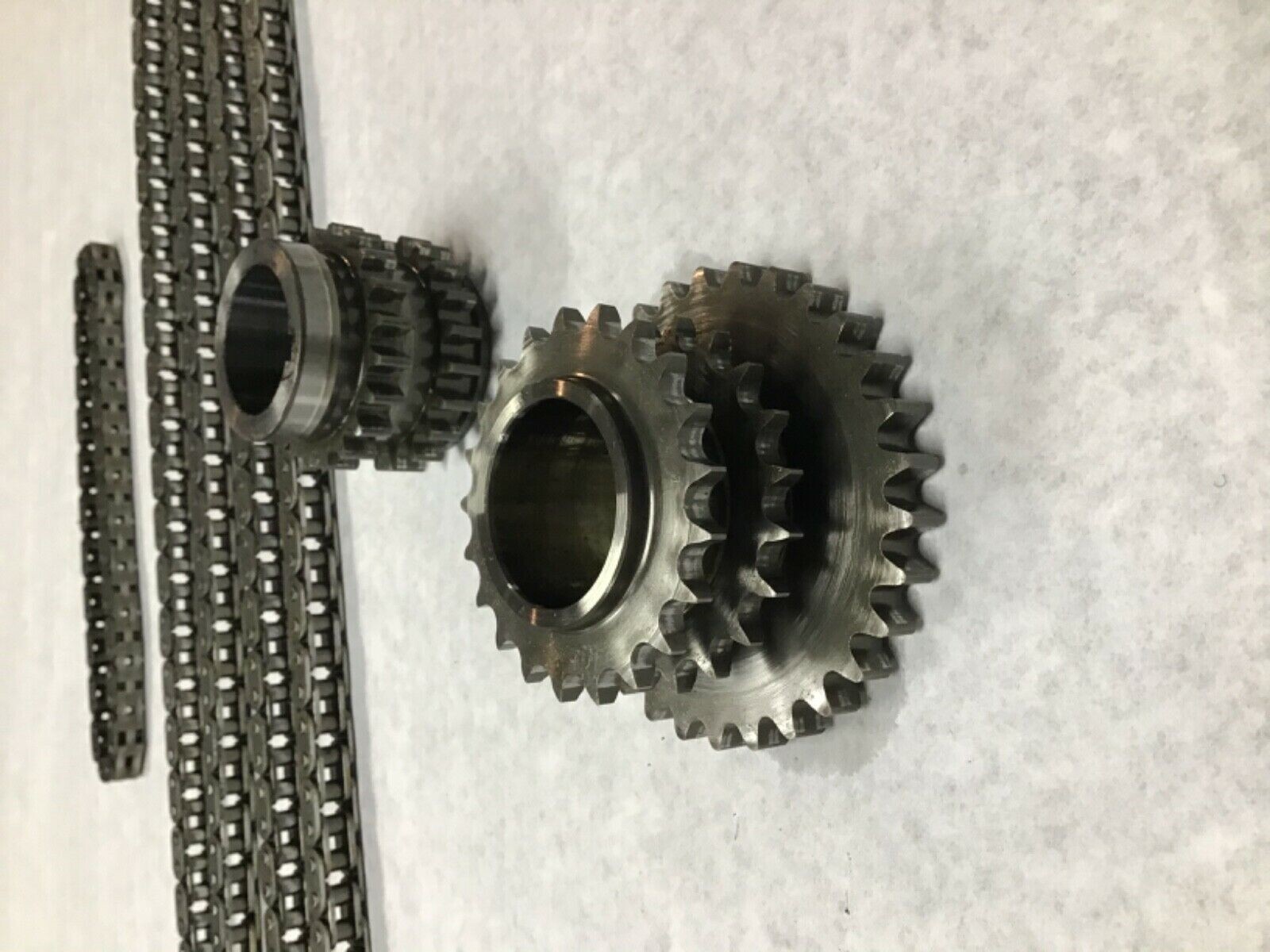 Maserati GranTurismo M145 2016 4.7 Time in gear sprockets chains