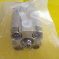 1pc new Festo ADVU-16-10-P-A 156508 Compact cylinder 