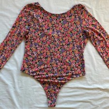 Wayf Floral Long Sleeve Bodysuit - Vibrant Garden Cute Print
