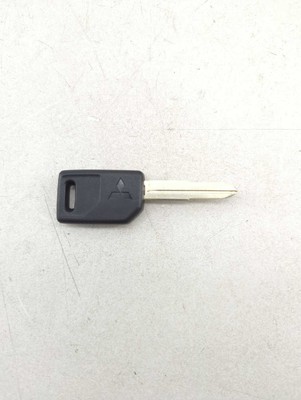 1999-2000 Mitsubishi Montero Sport Key Blank OEM MR368874 for sale