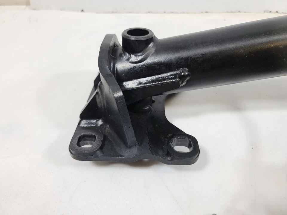 17-20 JAGUAR F-PACE REAR BUMPER IMPACT BAR TOWING HITCH W / WIRE OEM - Image 3 of 4