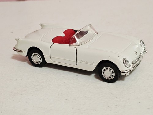 Chevrolet Corvette 1953 convertible escala 1:38 4 1/2" pulgadas Maisto coche fundido a presión.