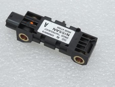 Nissan Navara II D40 Airbagsensor Crashsensor 98830AY00A
