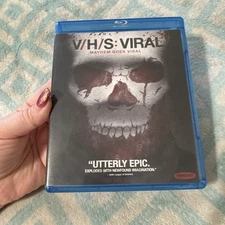 V/H/S: Viral (Blu-ray, 2014) Mayhem Goes Viral Horror. Mint Disc !!￼