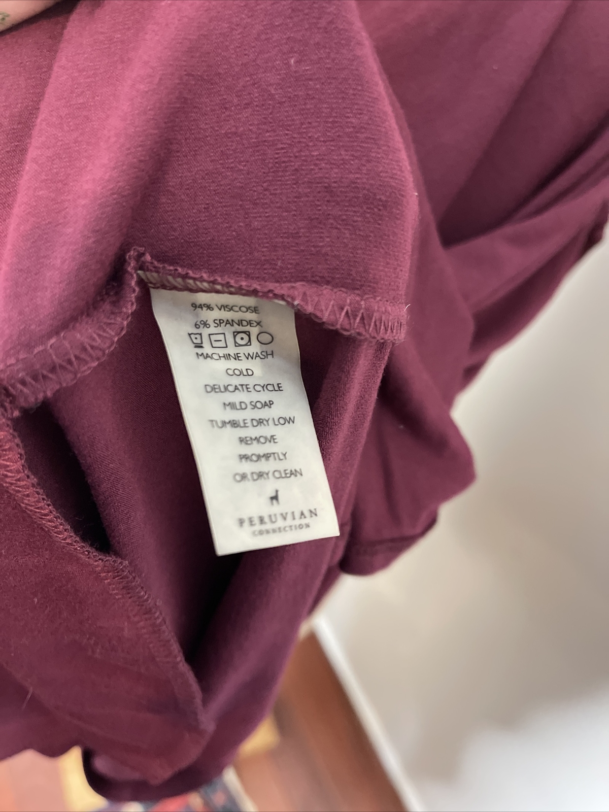 Peruvian Connection Solid Red Long Sleeve Kneelen… - image 10