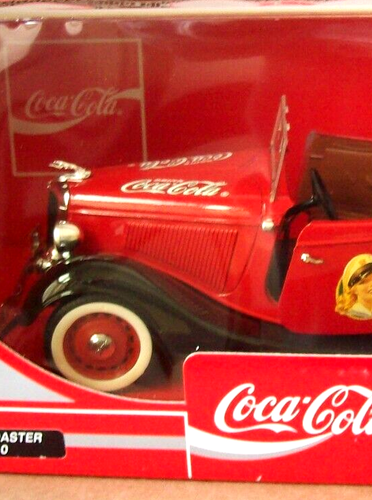 Solido Ford Roadster Coca Cola 1:18 made in France BOX KEPT 1996 RELEASE, RED - Picture 7 of 8