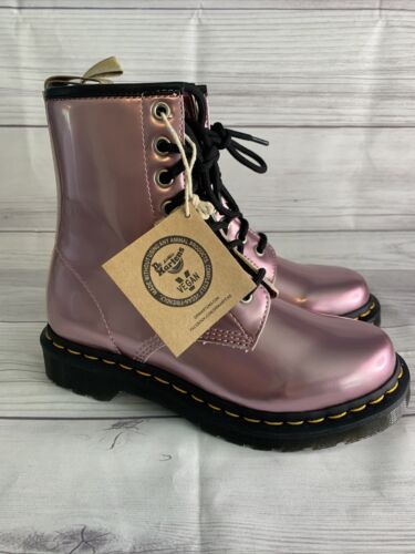 Stivali da combattimento Dr. Doc Martens Vegan rosa metallizzato donna taglia 5 NUOVI - Foto 5 di 7