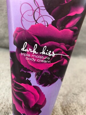 Bath & Body Works Dark Kiss Triple Moisture Body Cream 8 OZ / 226 g Full Purple