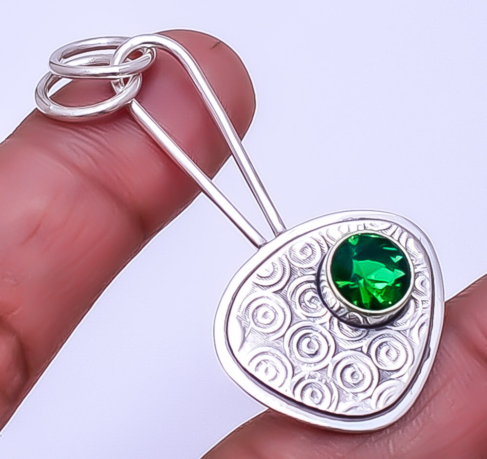 Emerald Simulated Sterling Silver Pendant 1.95 Inch Valentin Gift P94