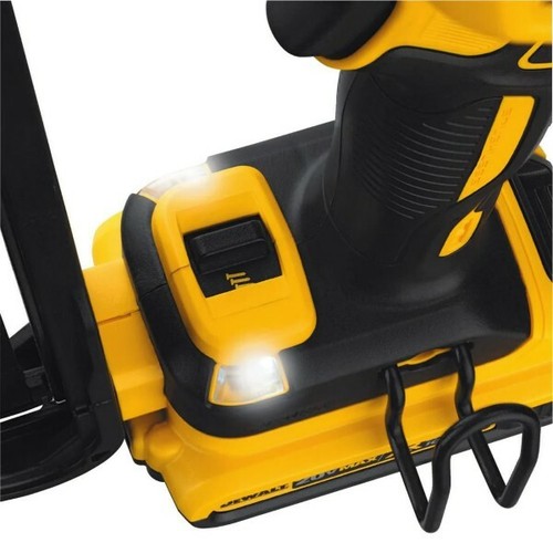 DEWALT CANADA 20V MAX Li-Ion Cordless 15-Gauge Angled Finish Nailer (Tool Only) - Picture 5 of 12