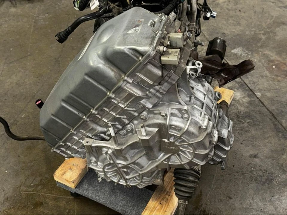 Transmisión automática híbrida ID 9E58-BA 2010 Mercury Milan Ford Fusion 40 k millas Foto 3 de 4