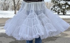 Vtg Sam's full 3 layered White Swing Petticoat Lace square dance M-XL USA -read