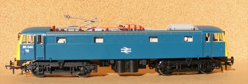 Bachmann BR Class 85's 85026, 85040, 3 Ersatzkarosserien & Transfers für 85030. | Zustand: Used