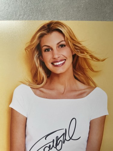 Faith Hill Original 10"x8" handsigniertes Foto mit Echtheitszertifikat - Bild 4 von 6