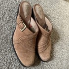 Clark’s Artisan Womens 8.5M Beige Almond Toe Leather Clogs — photo 2