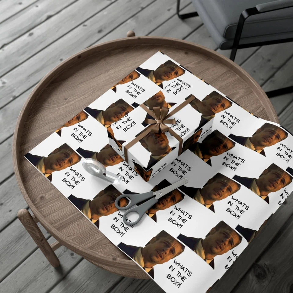 What's in the Box Funny Gift Wrap for Christmas, Brad Pitt Se7en Wrapping Paper - Image 3 of 4