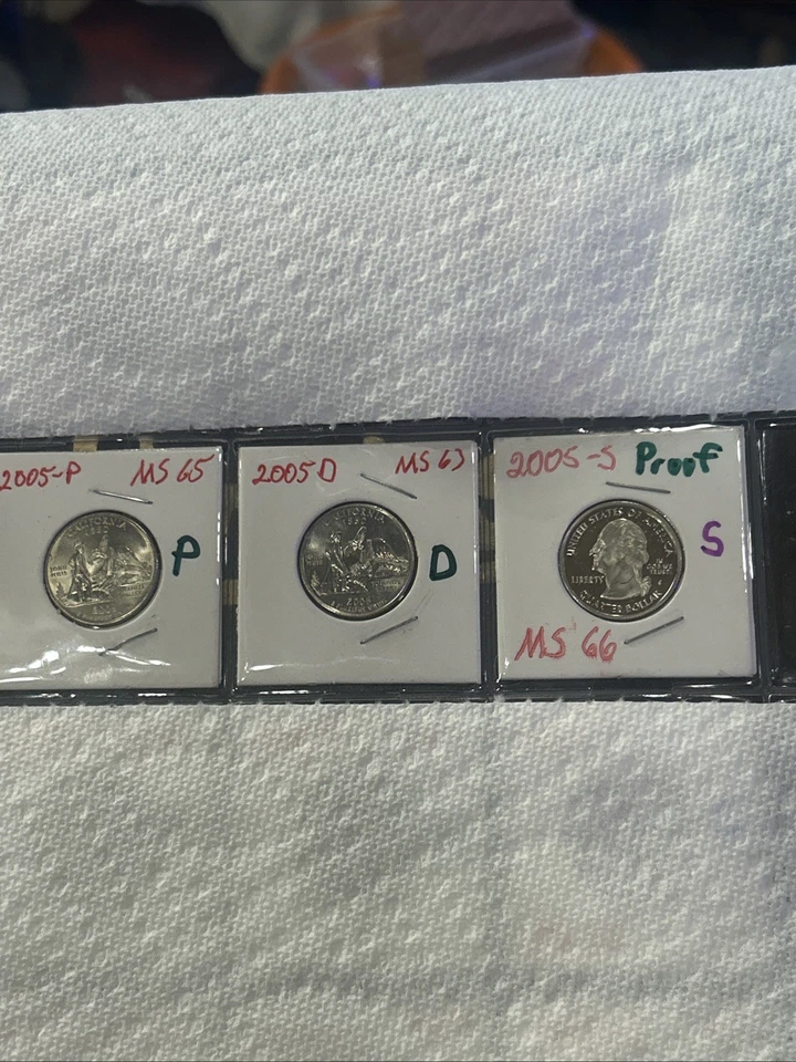 Three Coin Set 2005 PD And S. The S Is A Proof Coin Great Condition Coinsnap 66 - Image 4 of 4