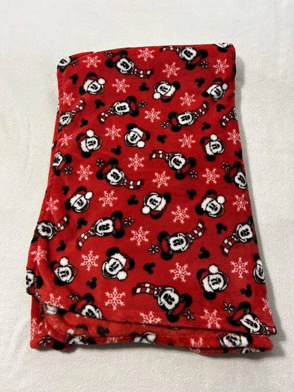 The Big One Kohls Disney Mickey Minnie Mouse Red Blanket Xmas Snowflake